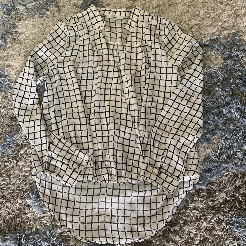Papaya Black and White Checkered Blouse Large high-low